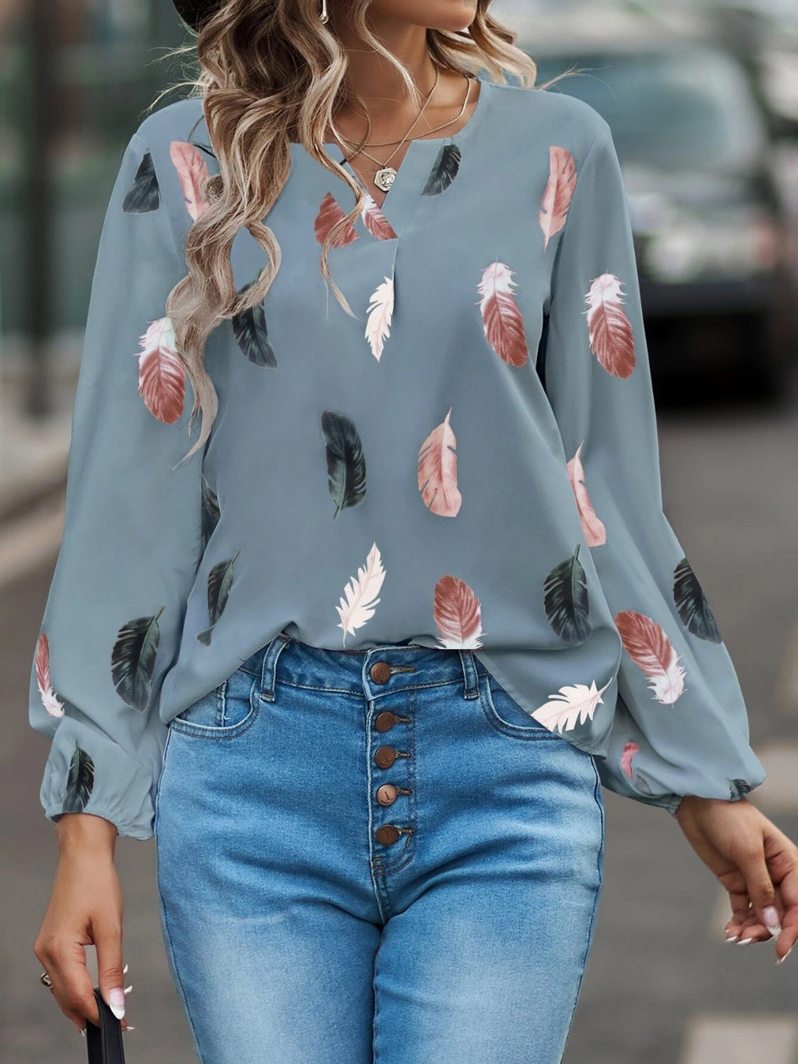 NEWYORKLISTED STYLE COLLECTION: Feather Print Balloon Sleeve Top - NEWYORKLISTED