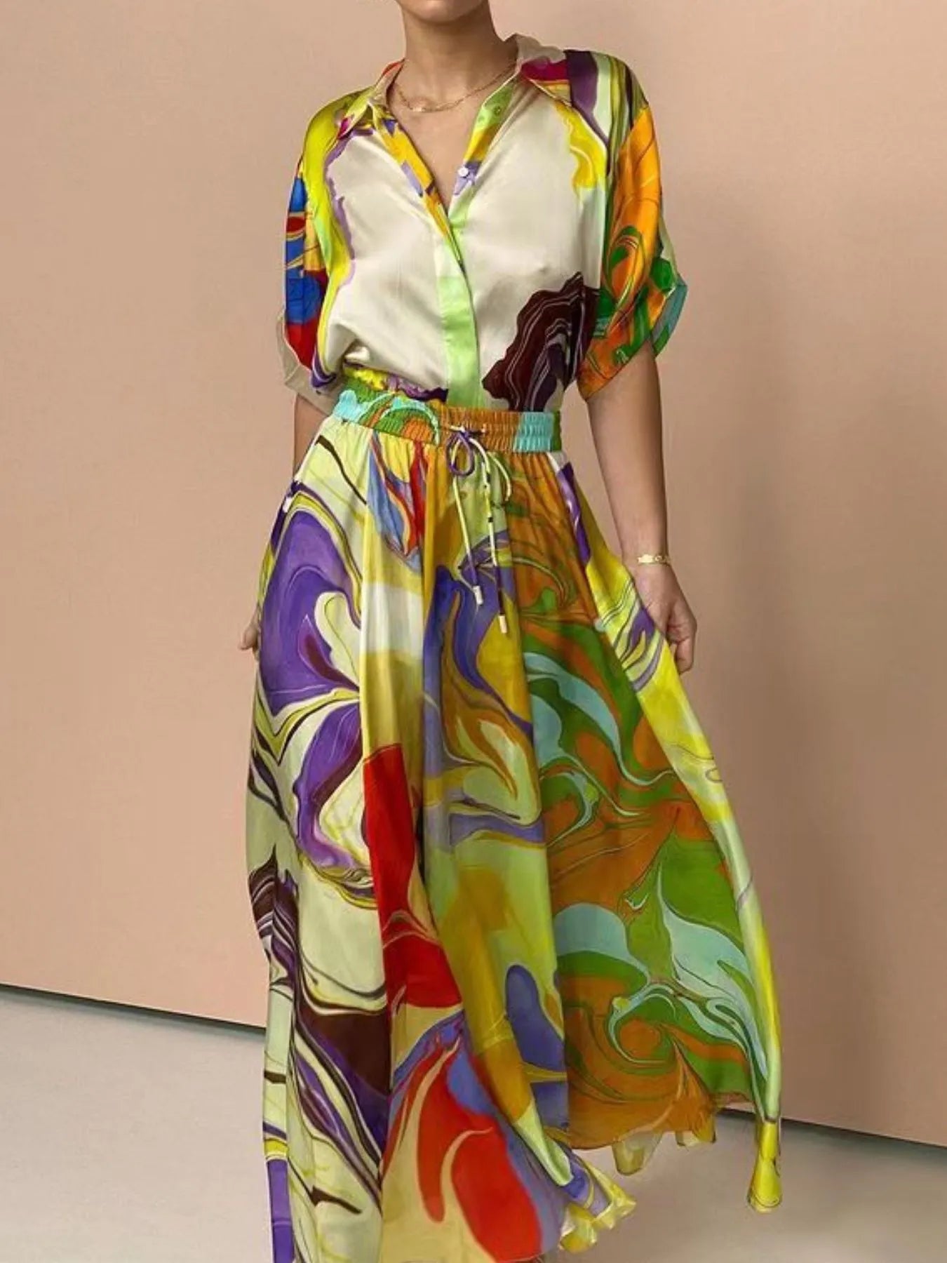 NEWYORKLISTED STYLE COLLECTION: Printed Button Up Shirt and Skirt Set