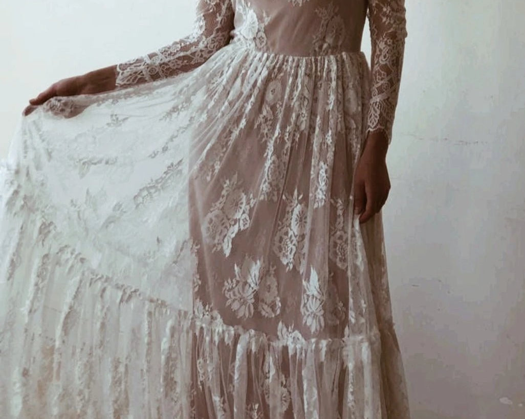 NEWYORKLISTED ELEGANT BRIDE COLLECTION: Vintage Lace Wedding Dress #1206 - NEWYORKLISTED