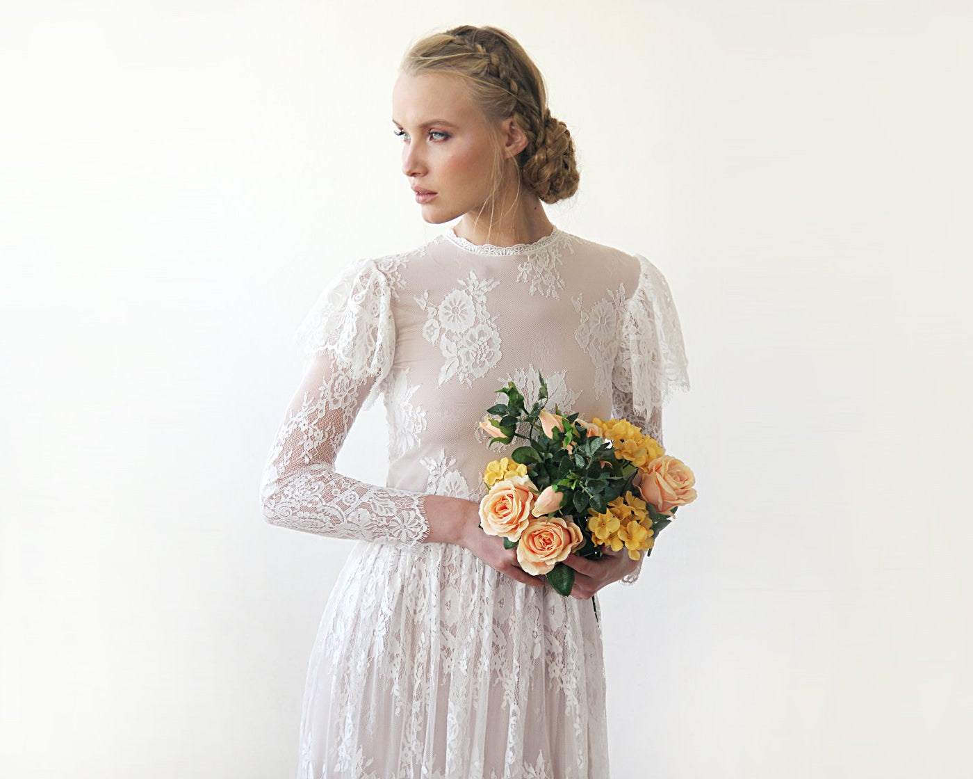 NEWYORKLISTED ELEGANT BRIDE COLLECTION: Vintage Lace Wedding Dress #1206 - NEWYORKLISTED