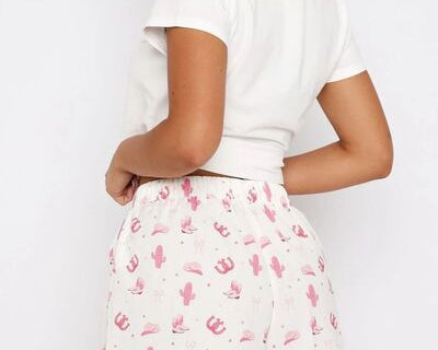 c45ed3f1-a564-4a9e-9fb4-fa365c68d17c-Min