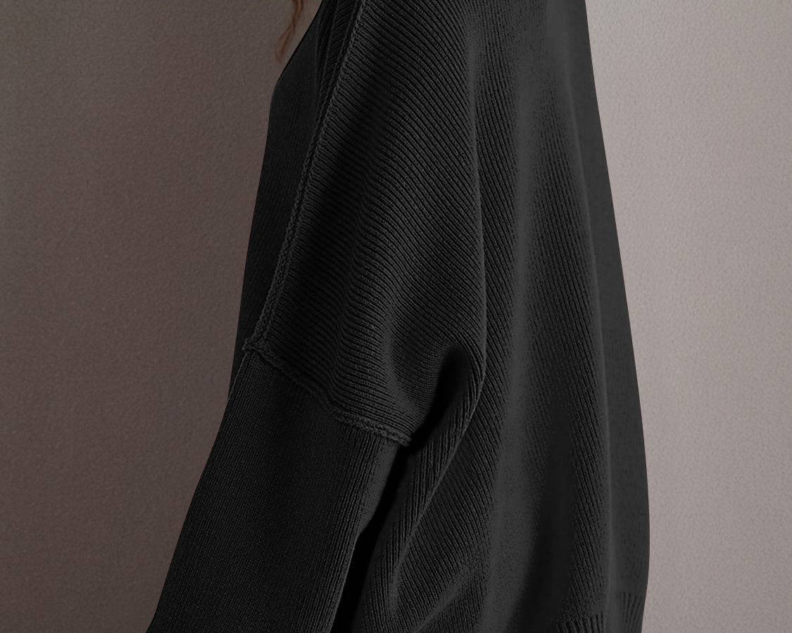 NEWYORKLISTED STYLE COLLECTION: Round Neck Long Sleeve Sweater - NEWYORKLISTED