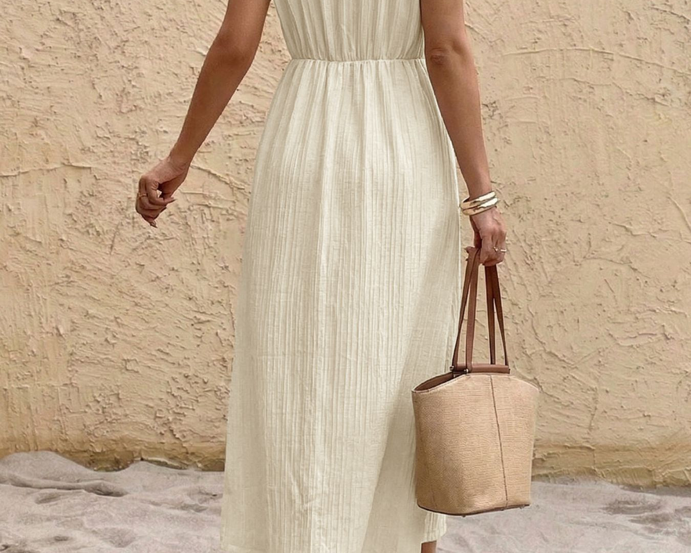 c6afd631-1988-4b80-be39-c6cdcb8b7e30-Max