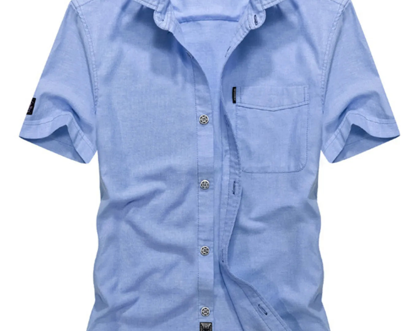 NEWYORKLISTED ATLAS MEN'S COLLECTION: Light blue short-sleeve button-up shirt on a white background