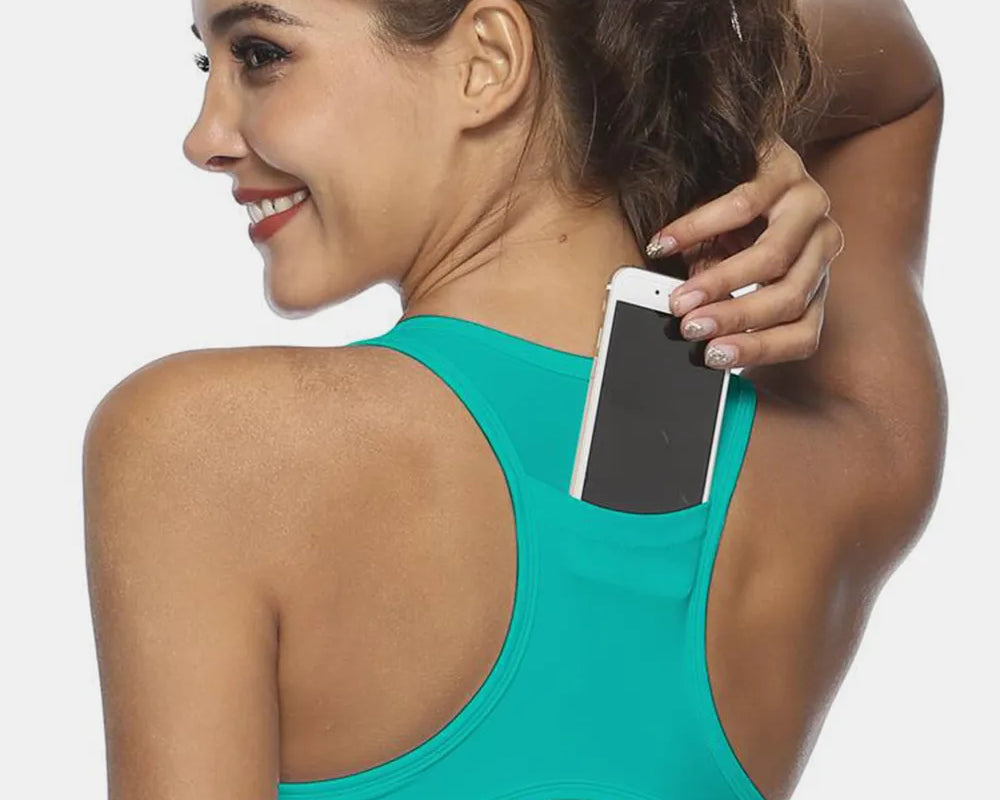 ceccd027-e2be-4a93-83b3-ef745878d085-Max