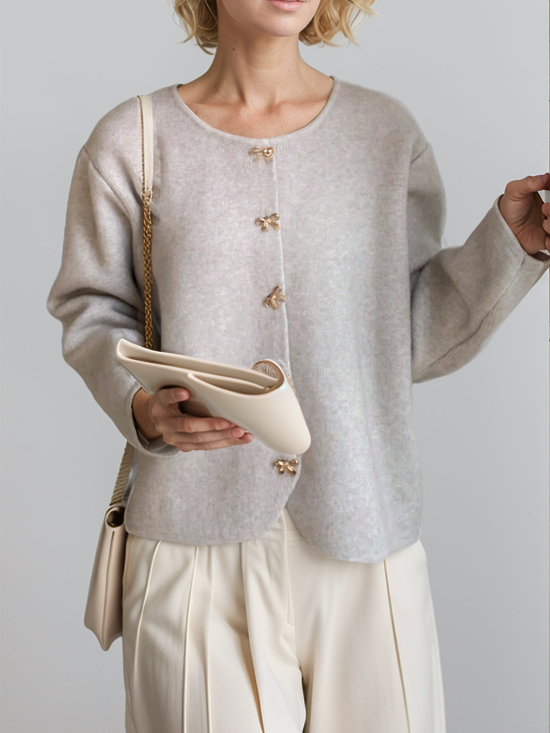 NEWYORKLISTED STYLE COLLECTION: Bow Button Long Sleeve Cardigan - NEWYORKLISTED