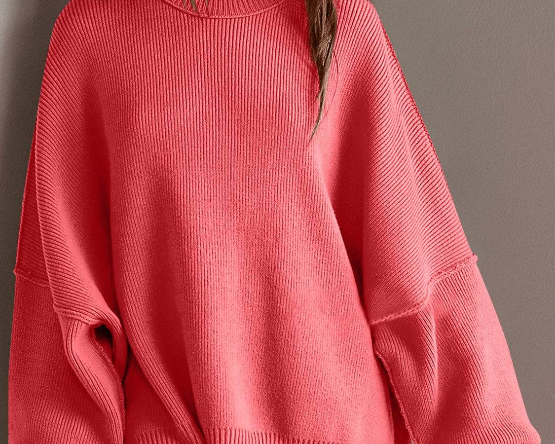 NEWYORKLISTED STYLE COLLECTION: Round Neck Long Sleeve Sweater - NEWYORKLISTED