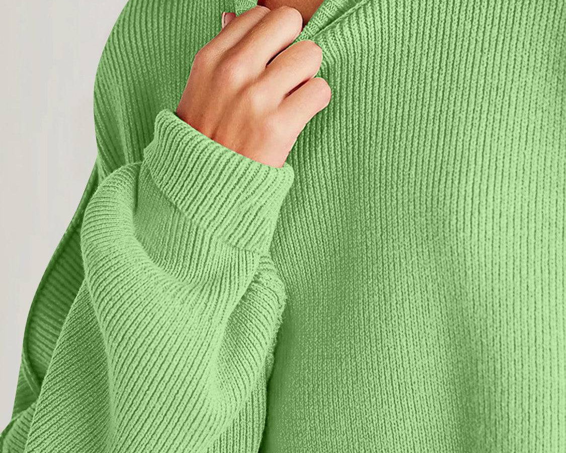 NEWYORKLISTED STYLE COLLECTION: Round Neck Long Sleeve Sweater - NEWYORKLISTED