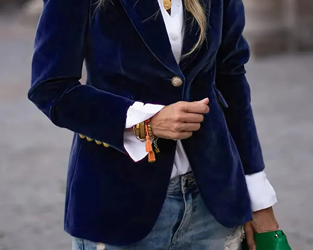 NEWYORKLISTED STYLE COLLECTION: One Button Lapel Collar Long Sleeve Blazer in Navy