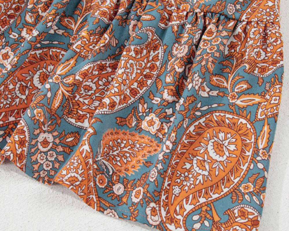 NEWYORKLISTED STYLE COLLECTION: Ruffle Hem Printed Long Sleeve Dress - NEWYORKLISTED