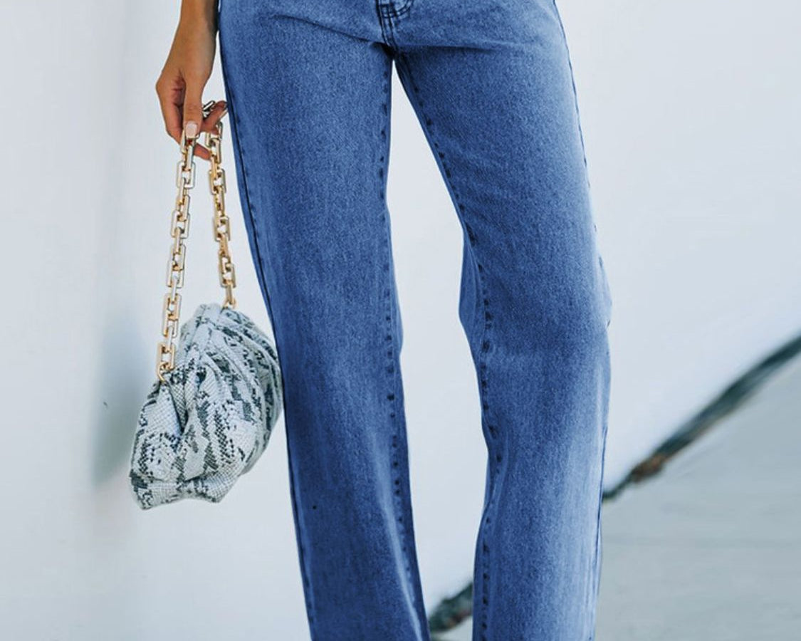 NEWYORKLISTED STYLE COLLECTION: Side Slit Boot Cut Jeans - NEWYORKLISTED