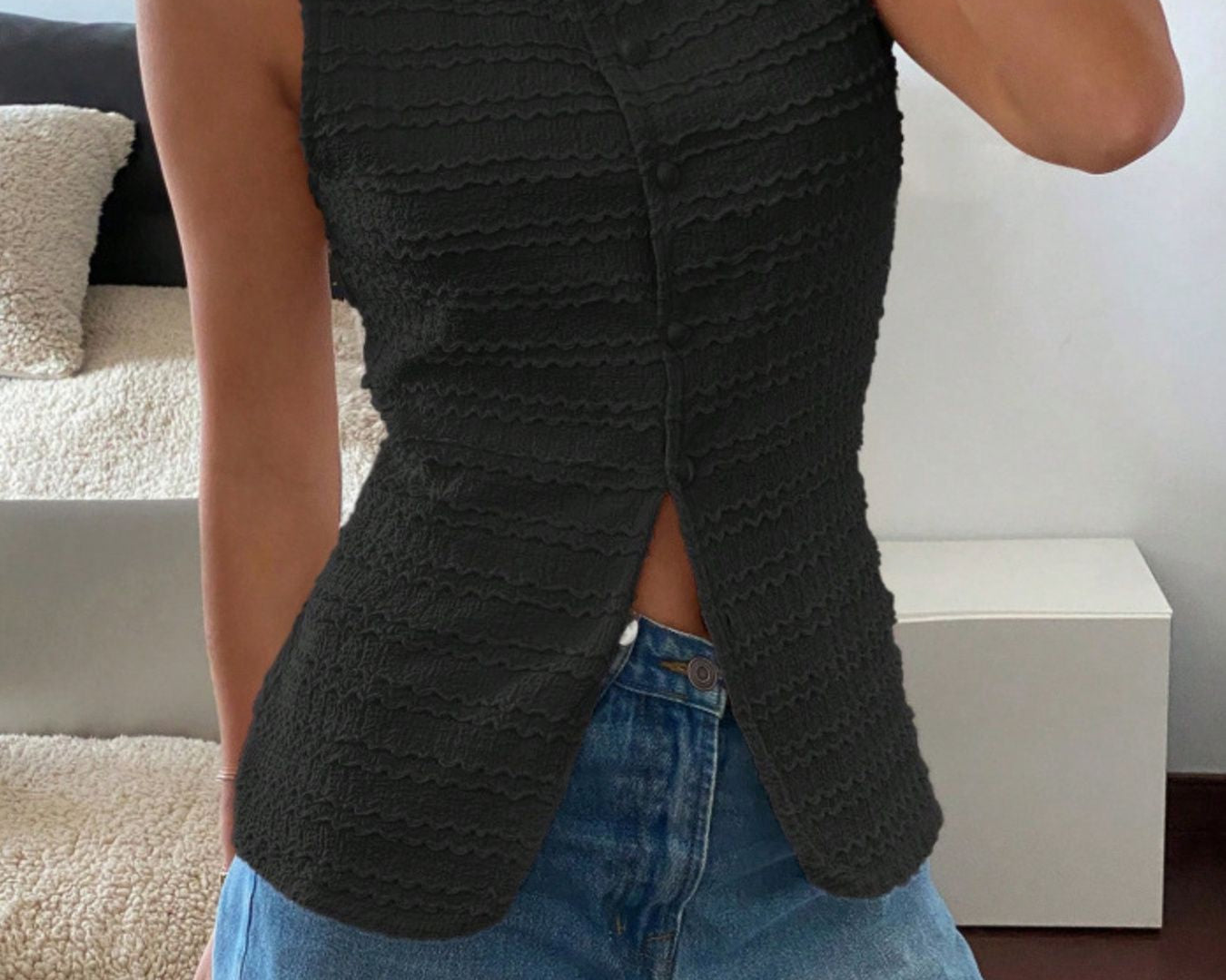 fb12608e-4b14-493b-845d-d01a8e7d874c-Max