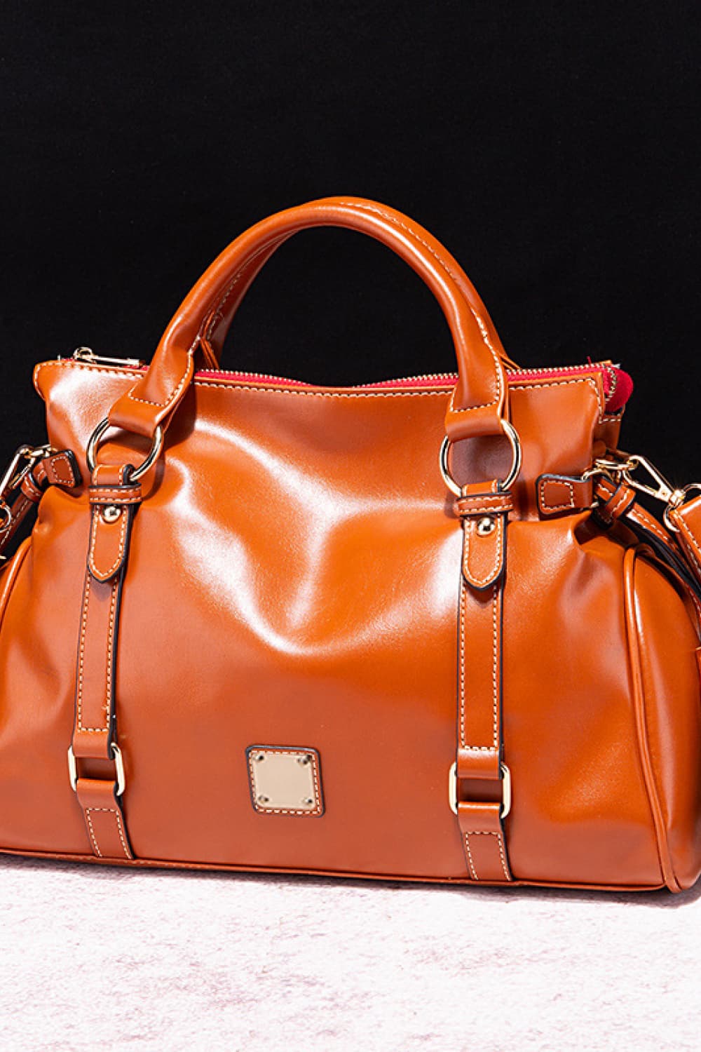 NEWYORKLISTED STYLE COLLECTION: Vegan Leather Handbag with Tassels - NEWYORKLISTED