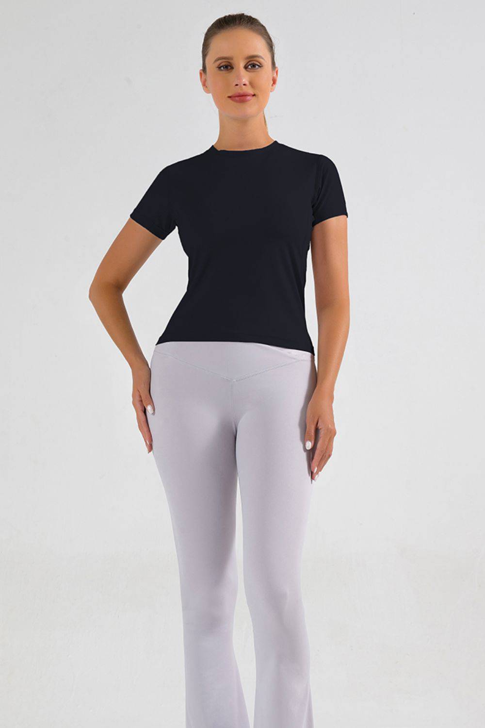 NEWYORKLISTED STYLE COLLECTION: Round Neck Short Sleeve Sports T-Shirt - NEWYORKLISTED