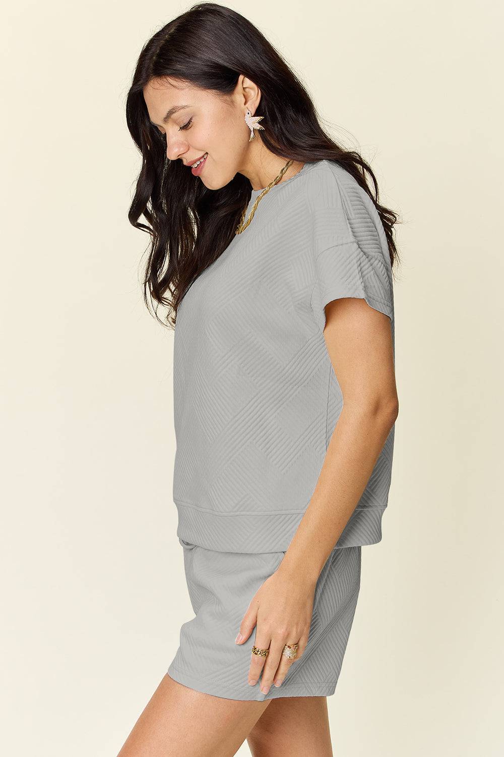 NEWYORKLISTED STYLE COLLECTION: Short Sleeve T-Shirt and Drawstring Shorts Set - NEWYORKLISTED