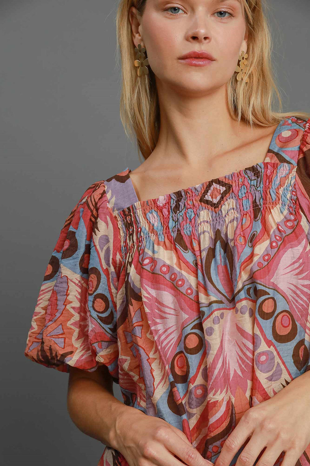 NEWYORKLISTED STYLE COLLECTION: Abstract Print Puff Sleeve Blouse - NEWYORKLISTED