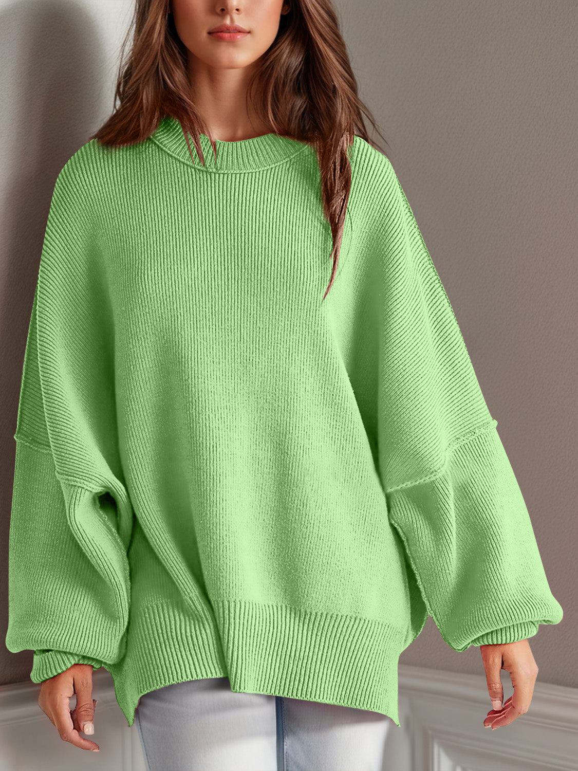 NEWYORKLISTED STYLE COLLECTION: Round Neck Long Sleeve Sweater - NEWYORKLISTED