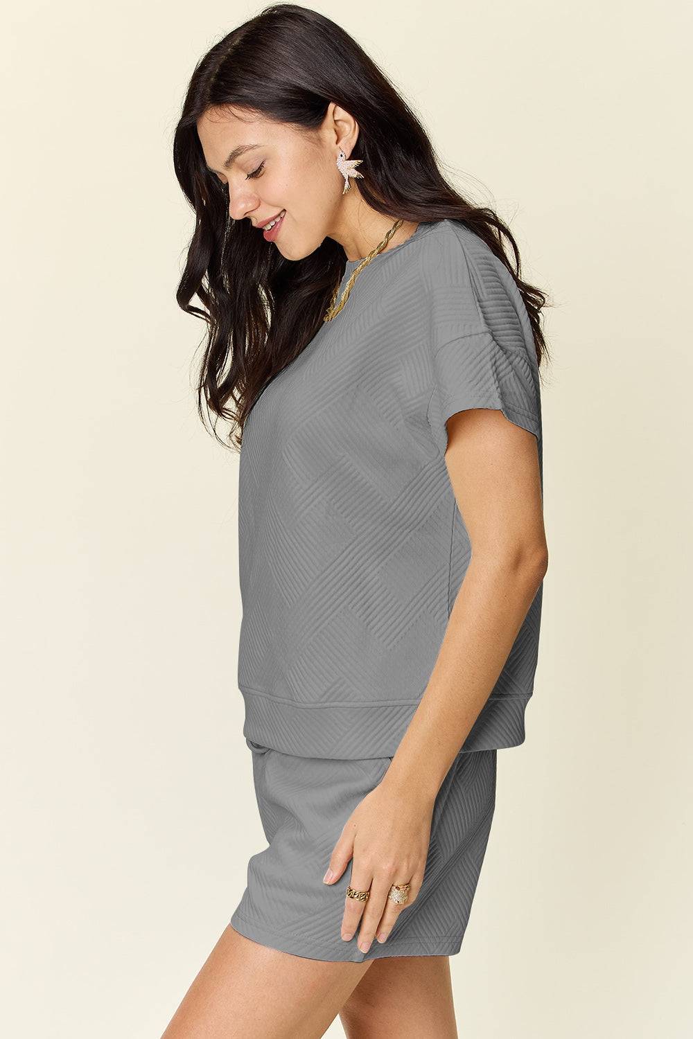 NEWYORKLISTED STYLE COLLECTION: Short Sleeve T-Shirt and Drawstring Shorts Set - NEWYORKLISTED