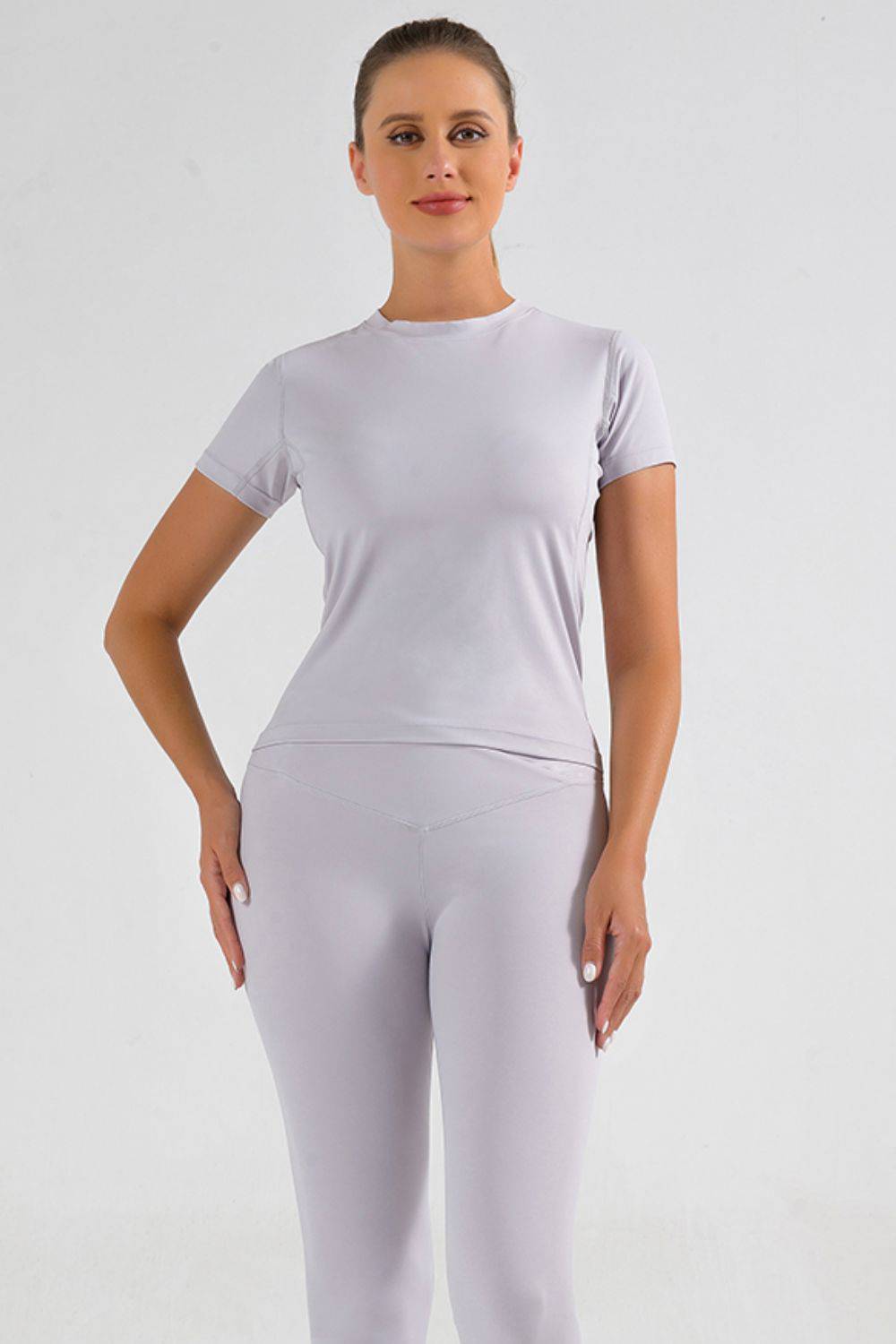 NEWYORKLISTED STYLE COLLECTION: Round Neck Short Sleeve Sports T-Shirt - NEWYORKLISTED