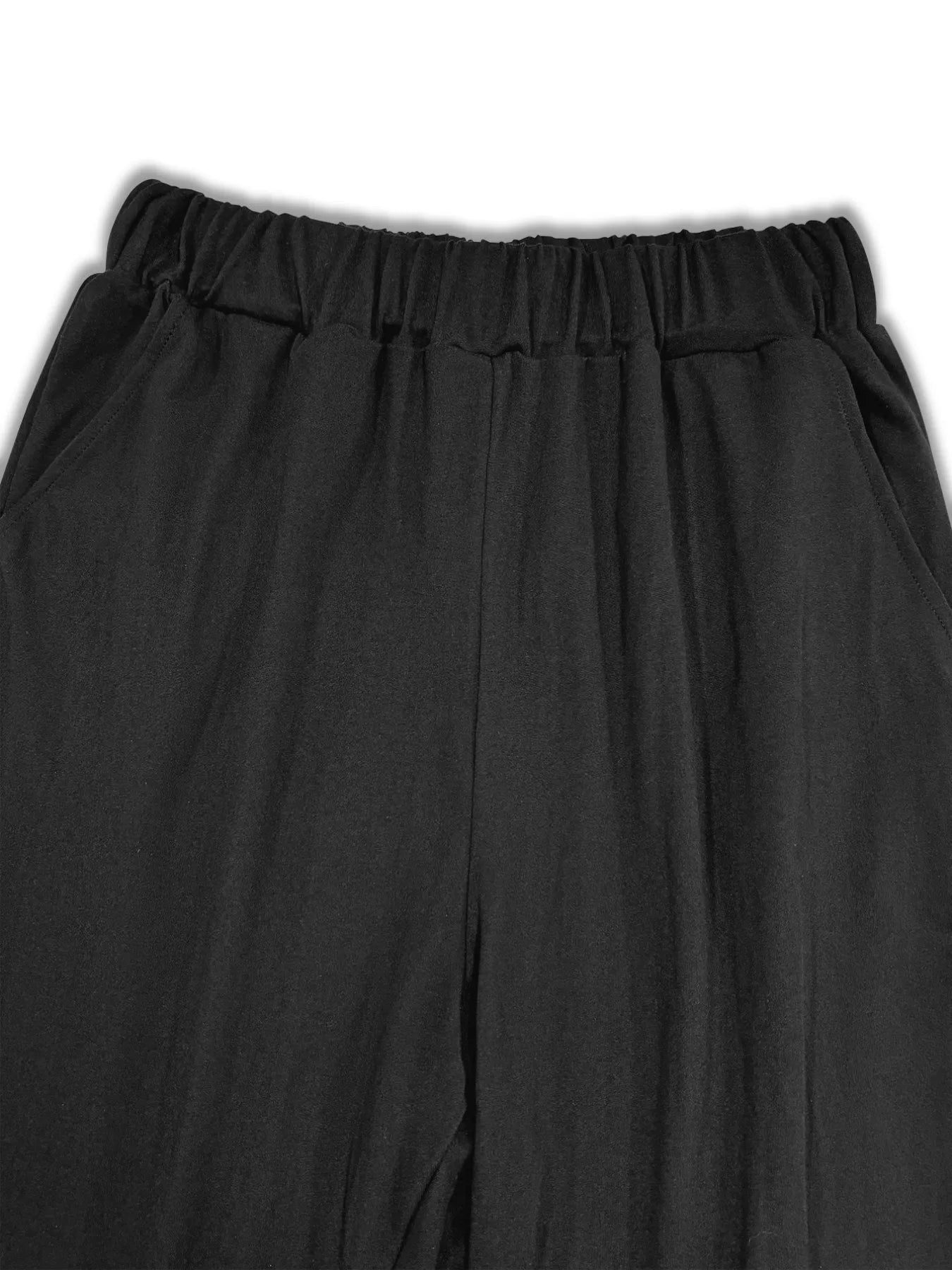 NEWYORKLISTED STYLE COLLECTION: Black pants with an elastic waistband on a white background