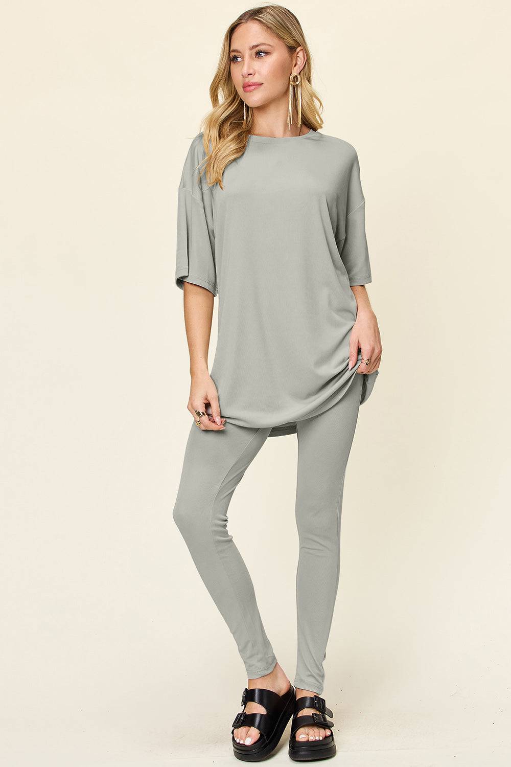 NEWYORKLISTED STYLE COLLECTION:  Round Neck Dropped Shoulder T-Shirt and Leggings Set - NEWYORKLISTED