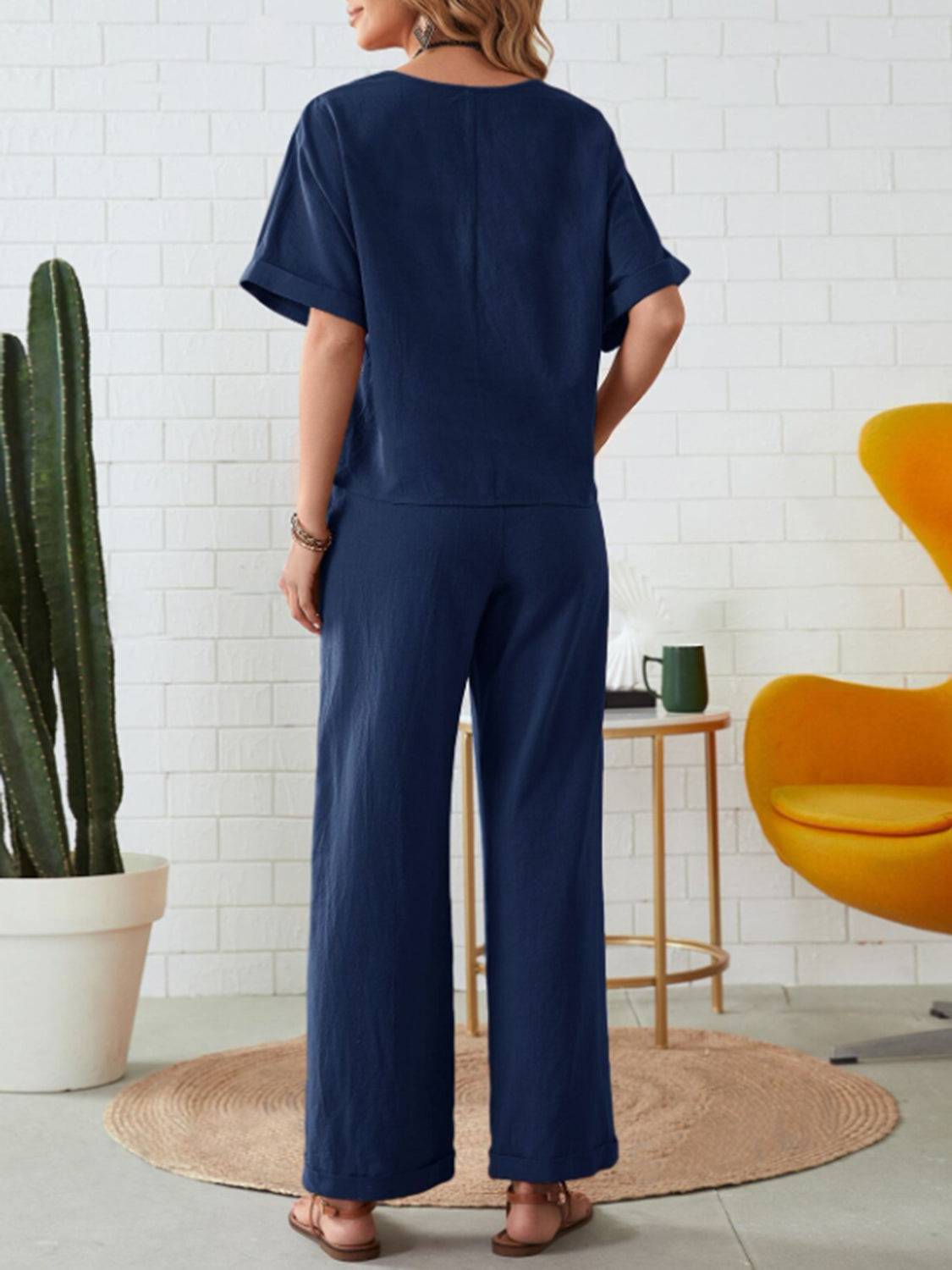 NYLD: Round Neck Half Sleeve Top and Pocketed Pants Set - NEWYORKLISTED