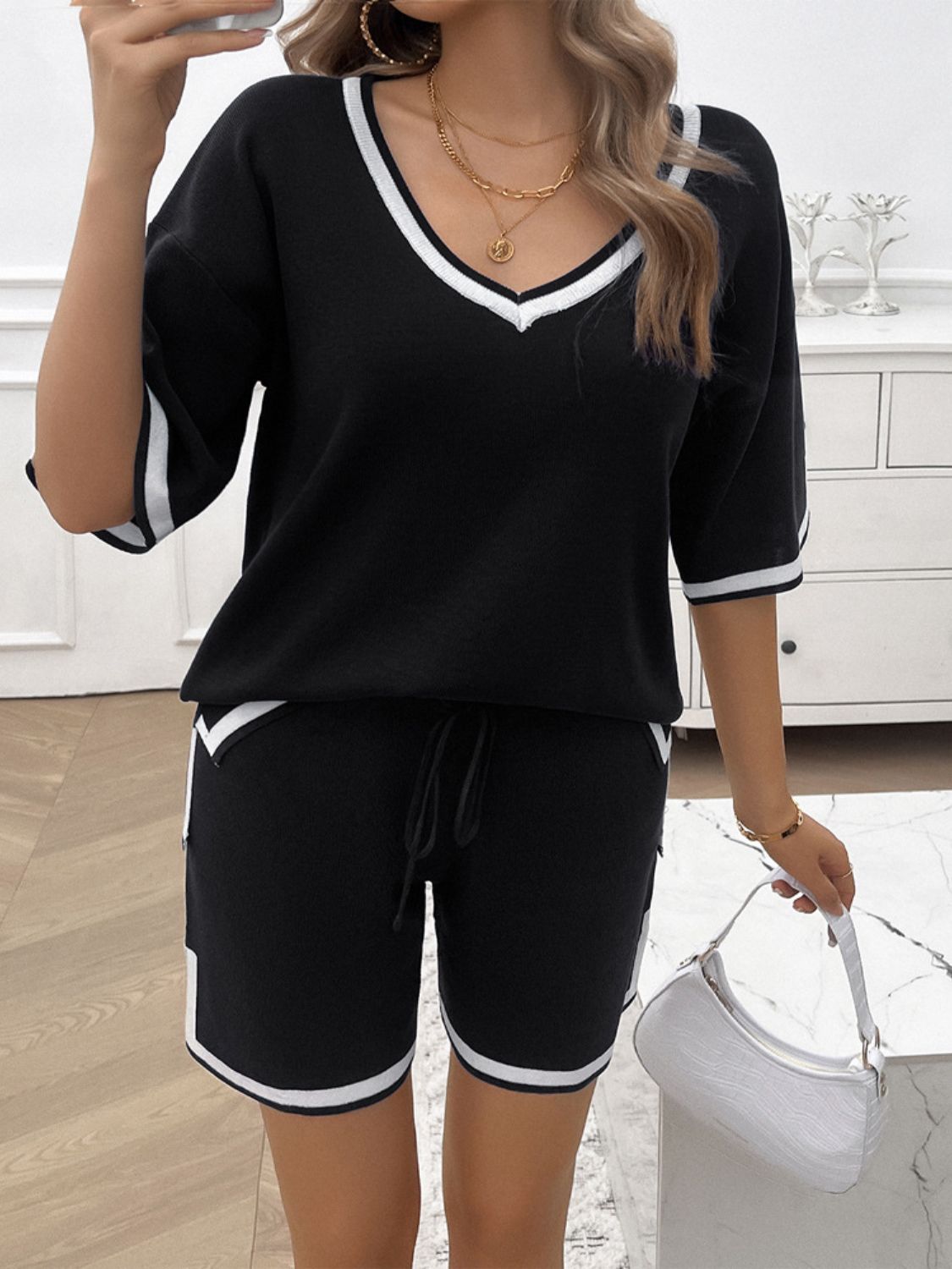NYLD: Contrast Trim V-Neck Top and Shorts Set - NEWYORKLISTED