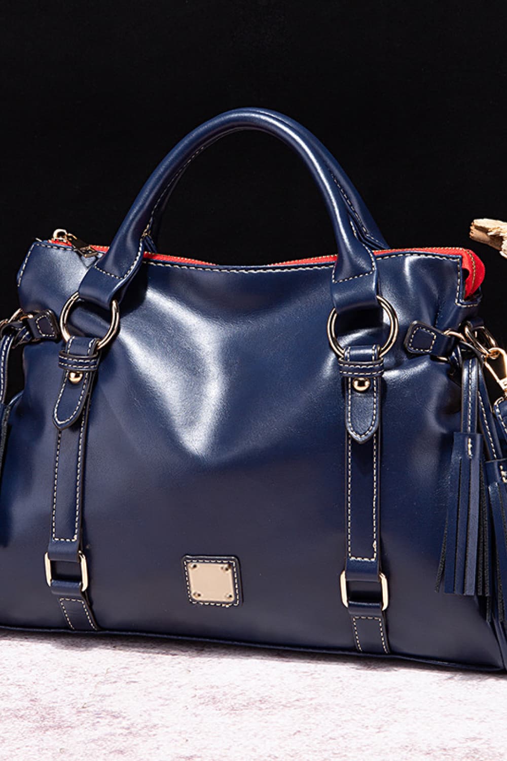 NEWYORKLISTED STYLE COLLECTION: Vegan Leather Handbag with Tassels - NEWYORKLISTED