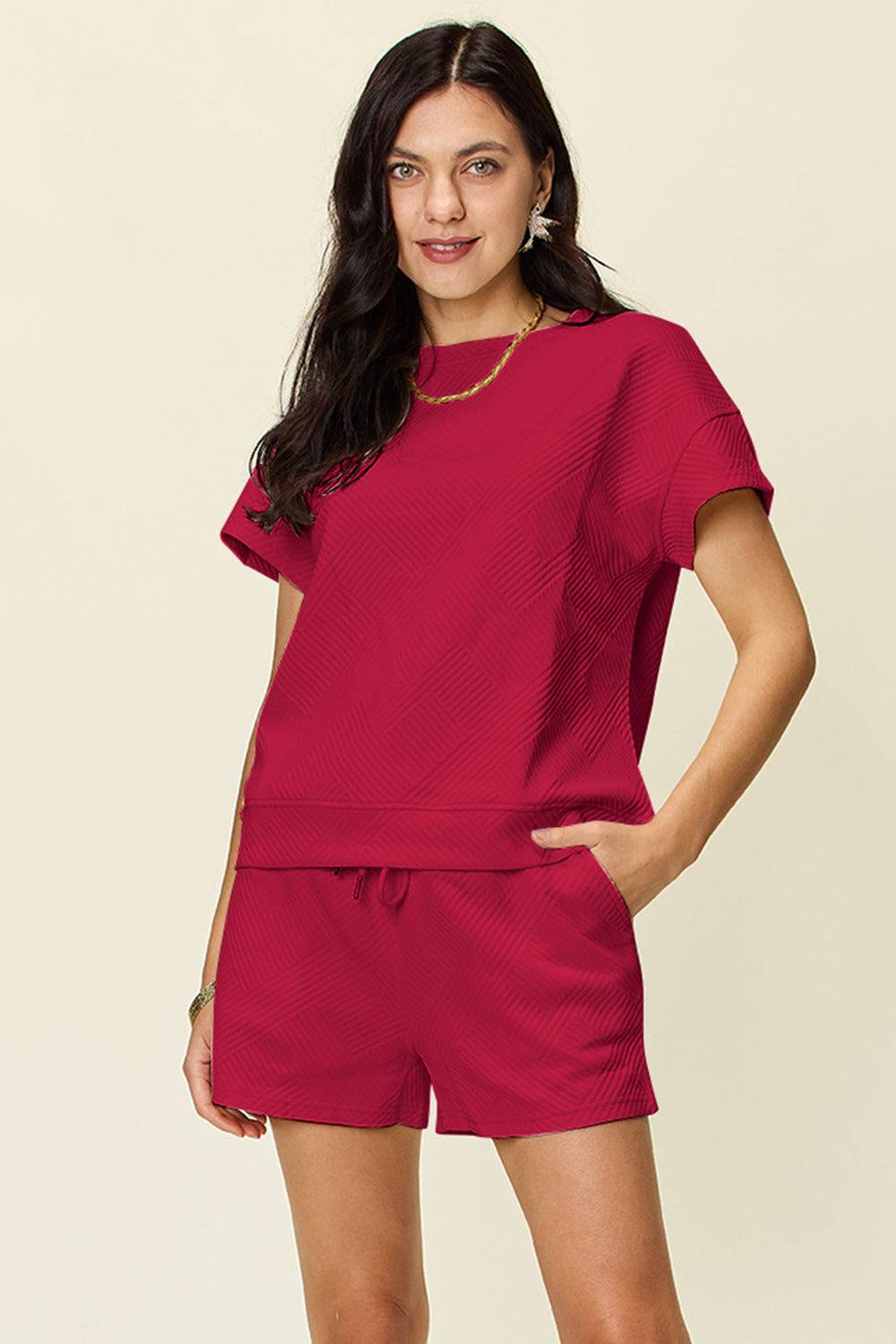 NEWYORKLISTED STYLE COLLECTION: Short Sleeve T-Shirt and Drawstring Shorts Set - NEWYORKLISTED