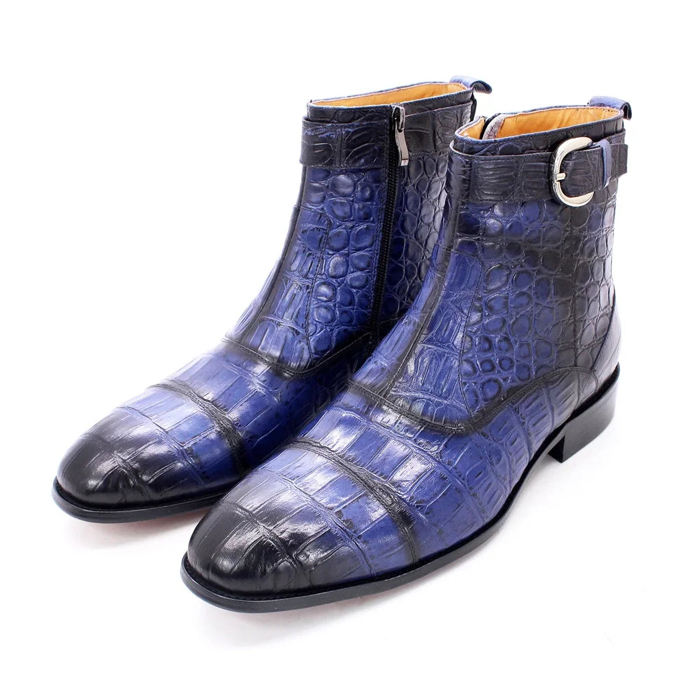NEWYORKLISTED MEN'S COLLECTION: Blue crocodile-patterned boots with a buckle on a white background