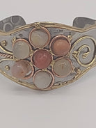 NEWYORKLISTED - Vintage Agate Flower Mixed Metal Cuff Bracelet - NEWYORKLISTED