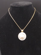 NEWYORKLISTED Vintage Blister Pearl Necklace 