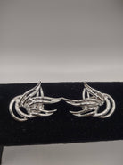NEWYORKLISTED Vintage Jewelry Collection - 1980s Flame Flicker Clip-On Earrings - NEWYORKLISTED
