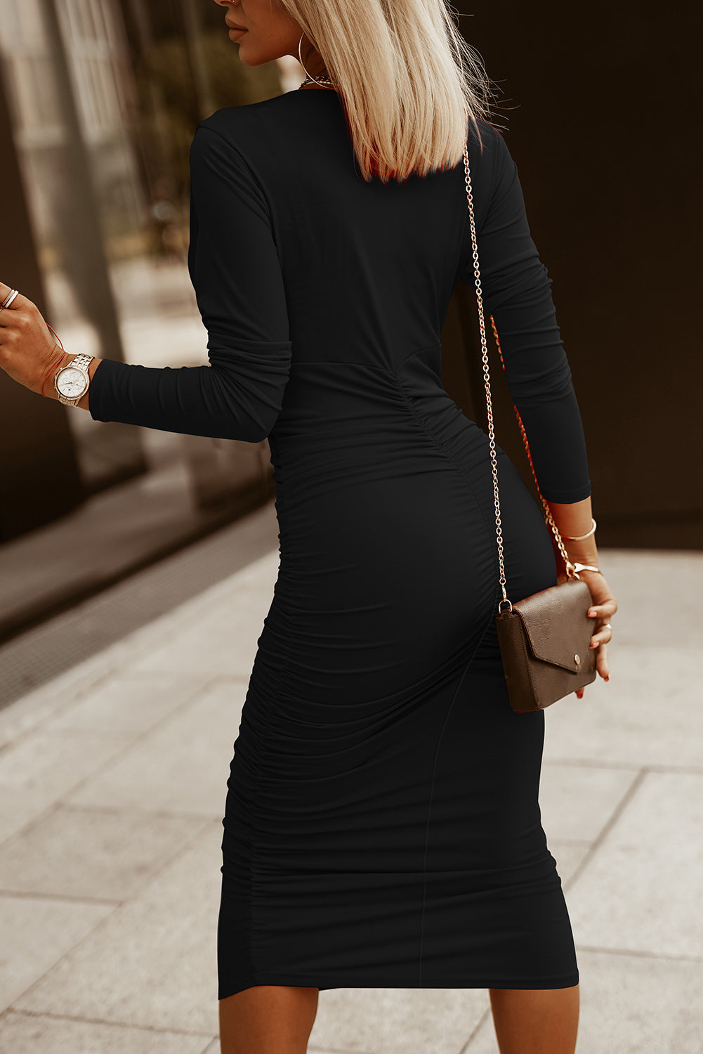 NEWYORKLISTED STYLE COLLECTION: Long Sleeve Form Fitting Dress - NEWYORKLISTED