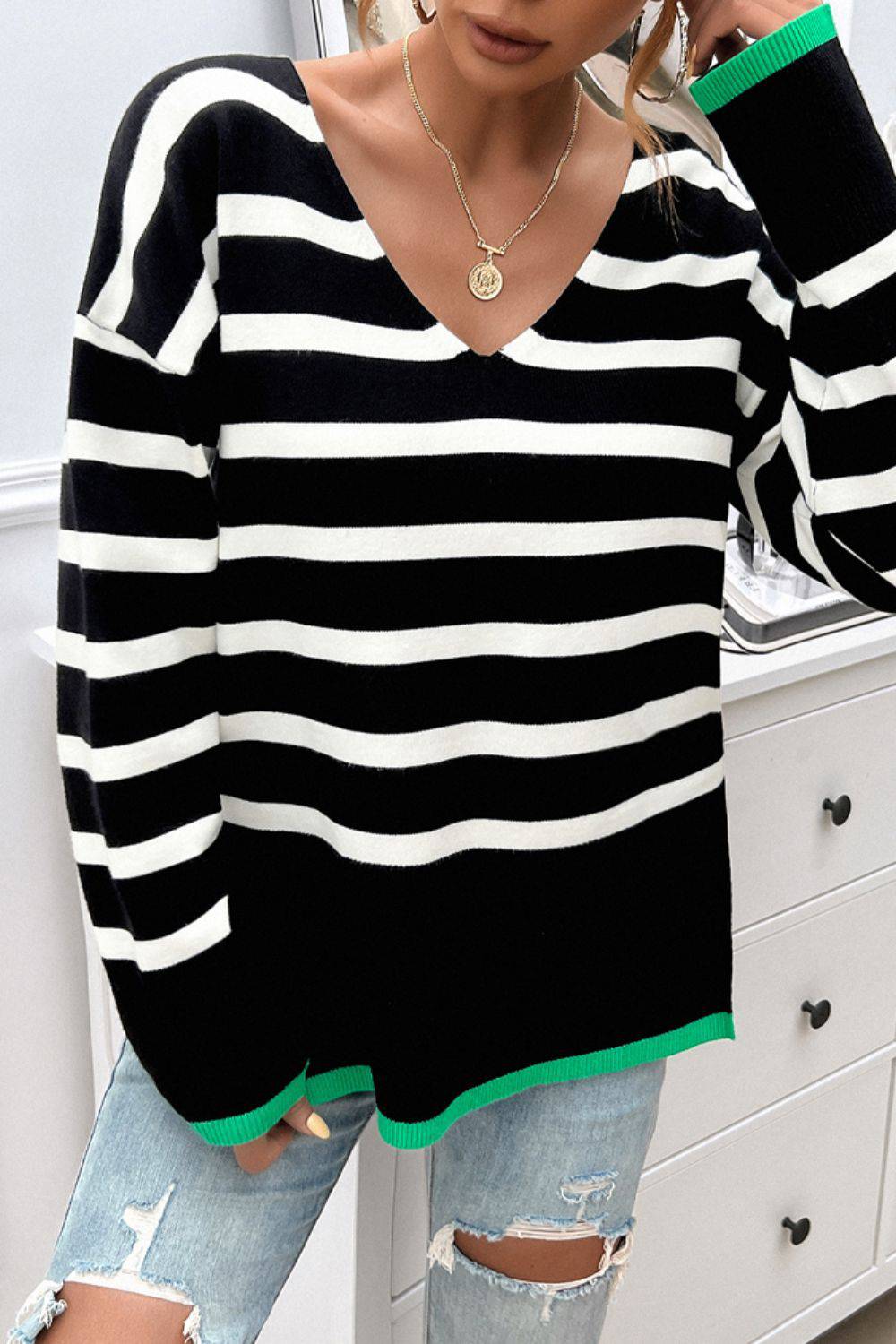NYLD Striped V-Neck Long Sleeve Knit Top - NEWYORKLISTED