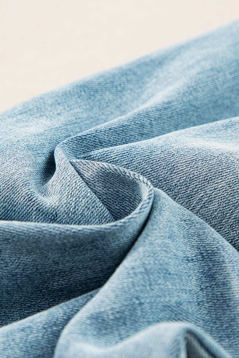 NEWYORKLISTED STYLE COLLECTION: Wide Leg Jeans with Pockets - NEWYORKLISTED