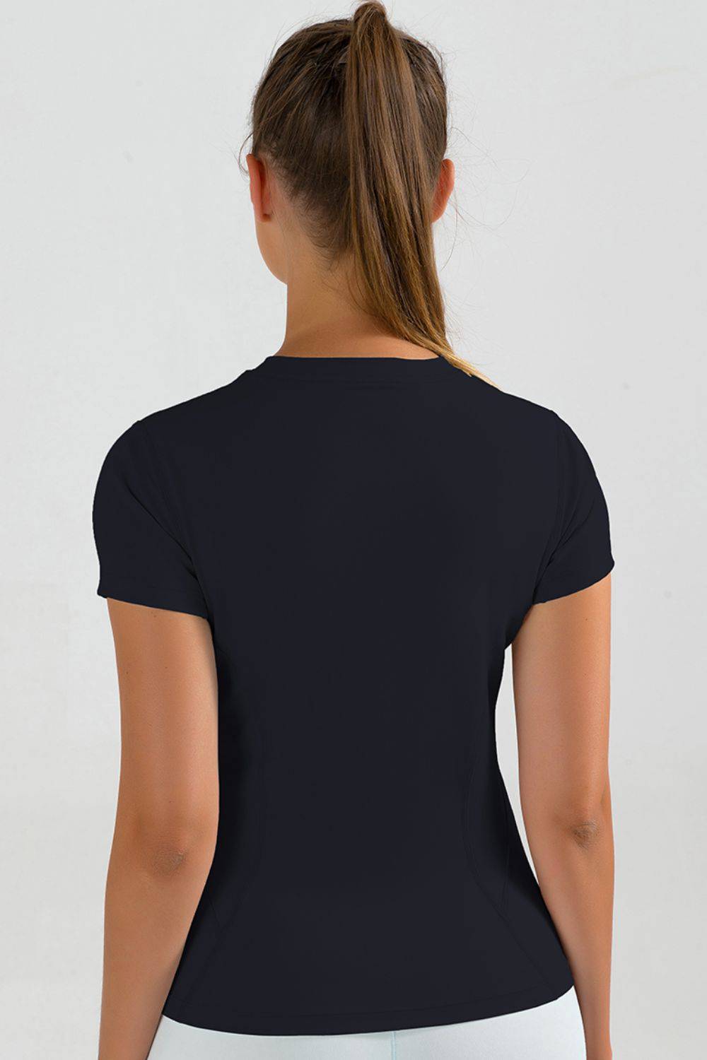 NEWYORKLISTED STYLE COLLECTION: Round Neck Short Sleeve Sports T-Shirt - NEWYORKLISTED