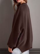 NEWYORKLISTED STYLE COLLECTION: Round Neck Long Sleeve Sweater - NEWYORKLISTED