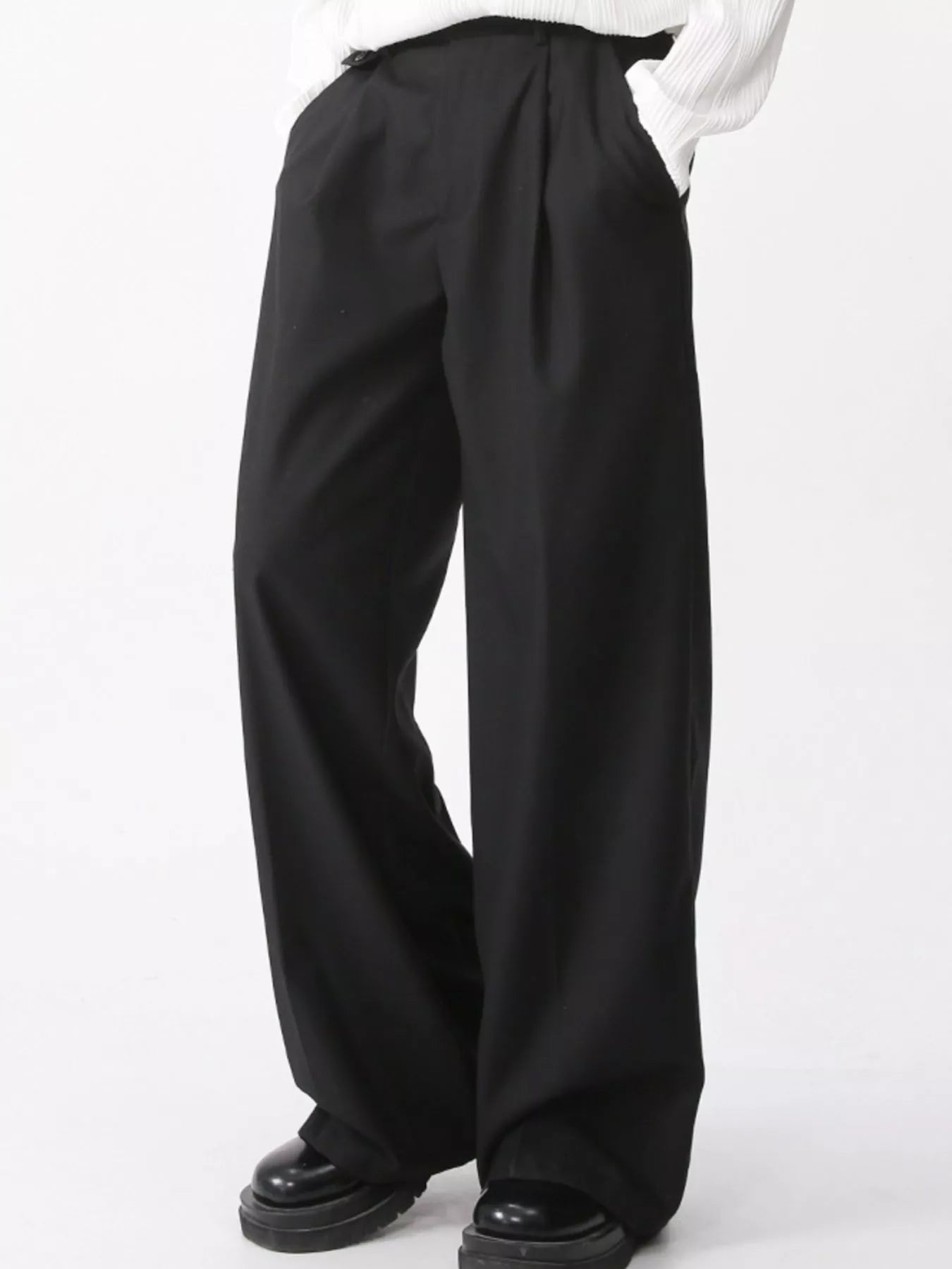 NEWYORKLISTED ATLAS MEN'S COLLECTION – Men's high-waisted wide-leg adjustable trousers, product image 1